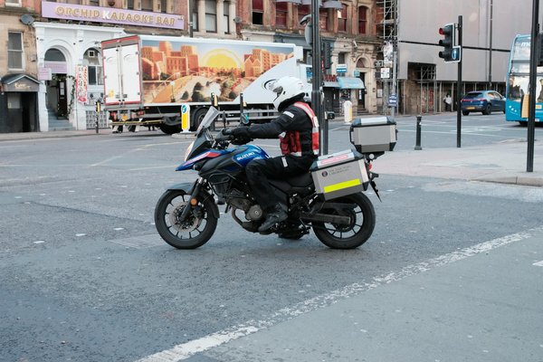 Impact des Négligences: Pourquoi l'Équipement Moto est Vital pour Votre Sécurité